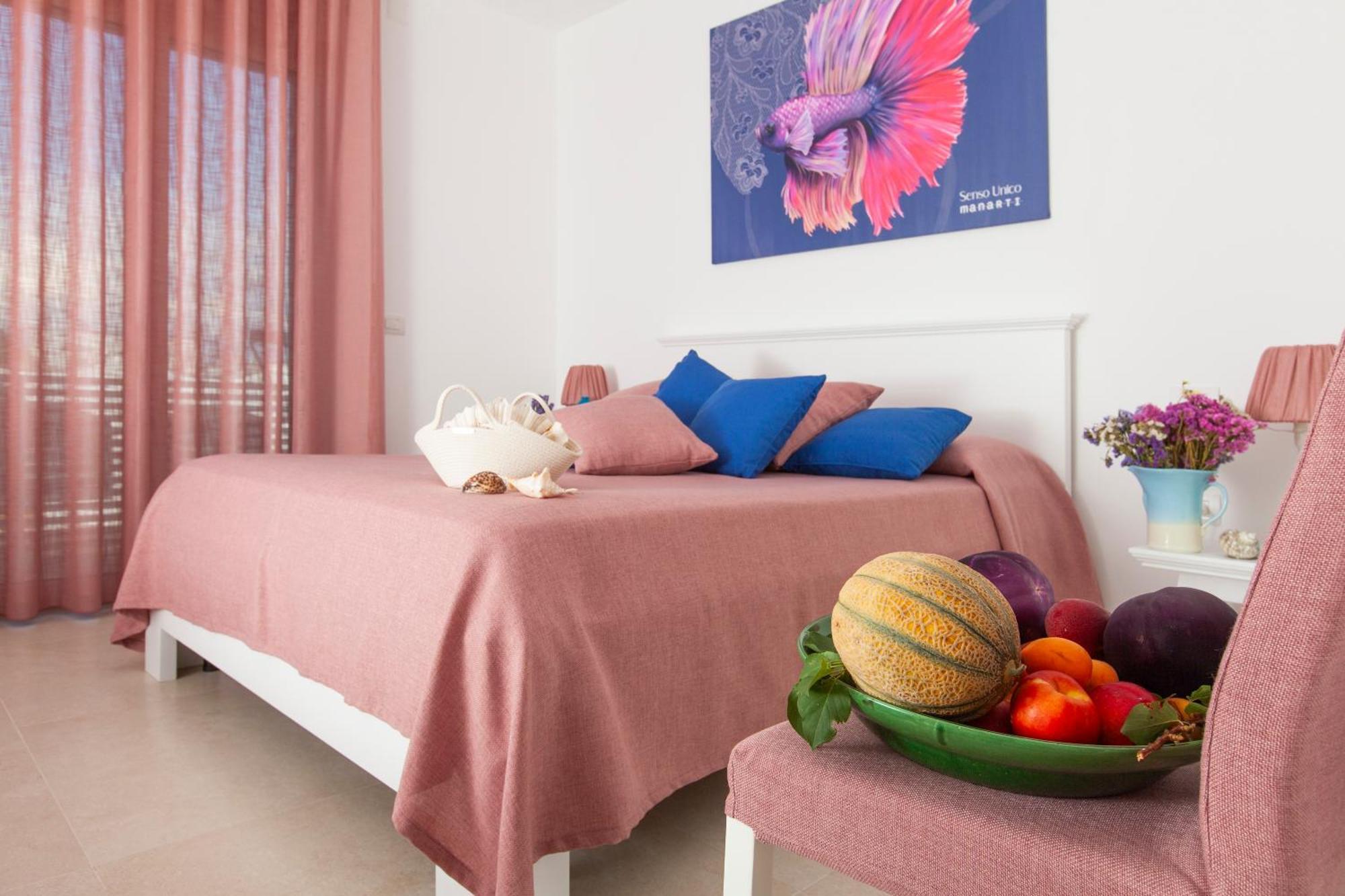 Dimora Nesea Bed & Breakfast Cozze Eksteriør bilde